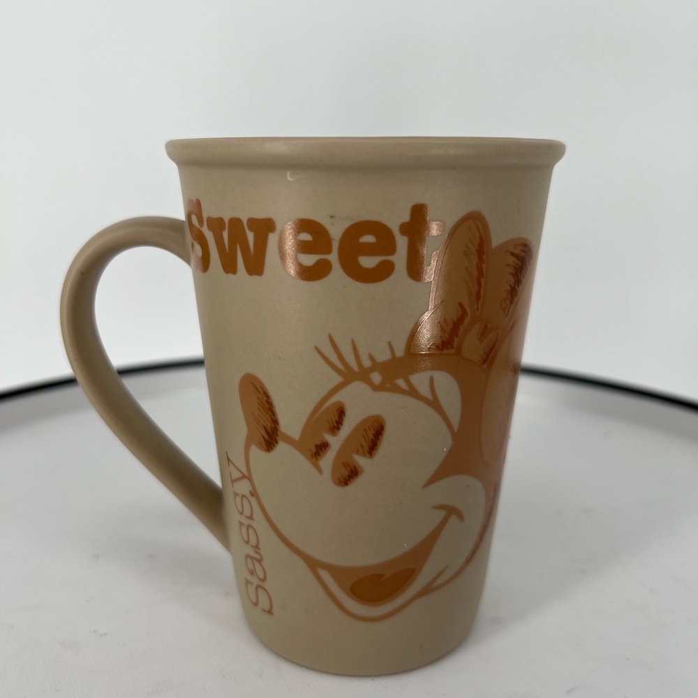 MINNIE MOUSE VINTAGE CERAMIC MUG SWEET PRECIOUS IN CHARGE